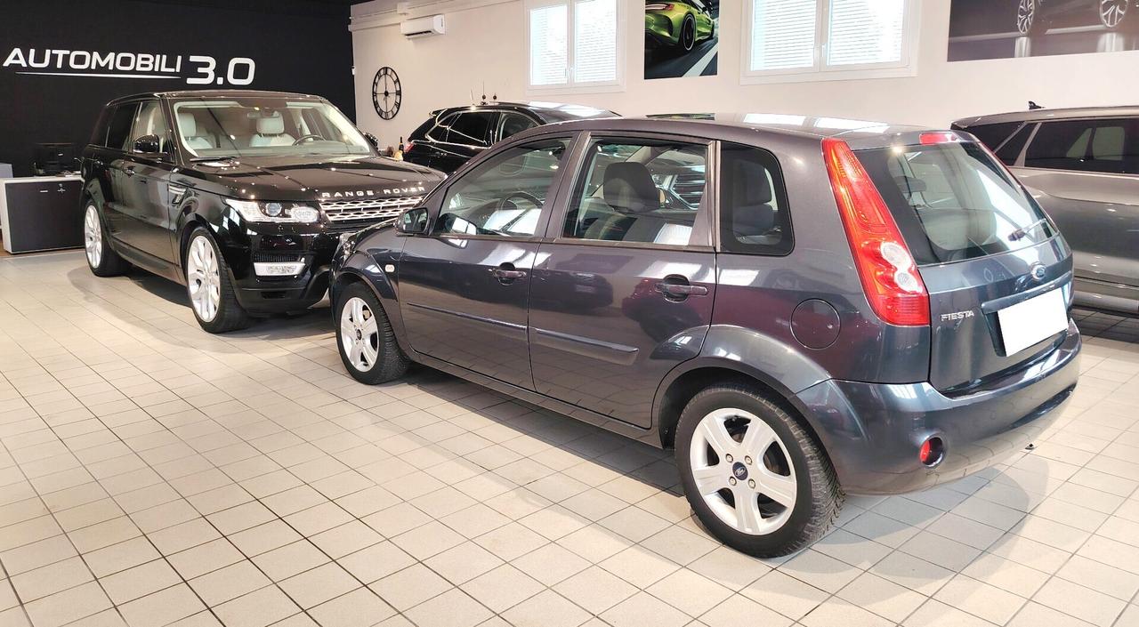 Ford Fiesta 1.2 16V 5p. Ghia