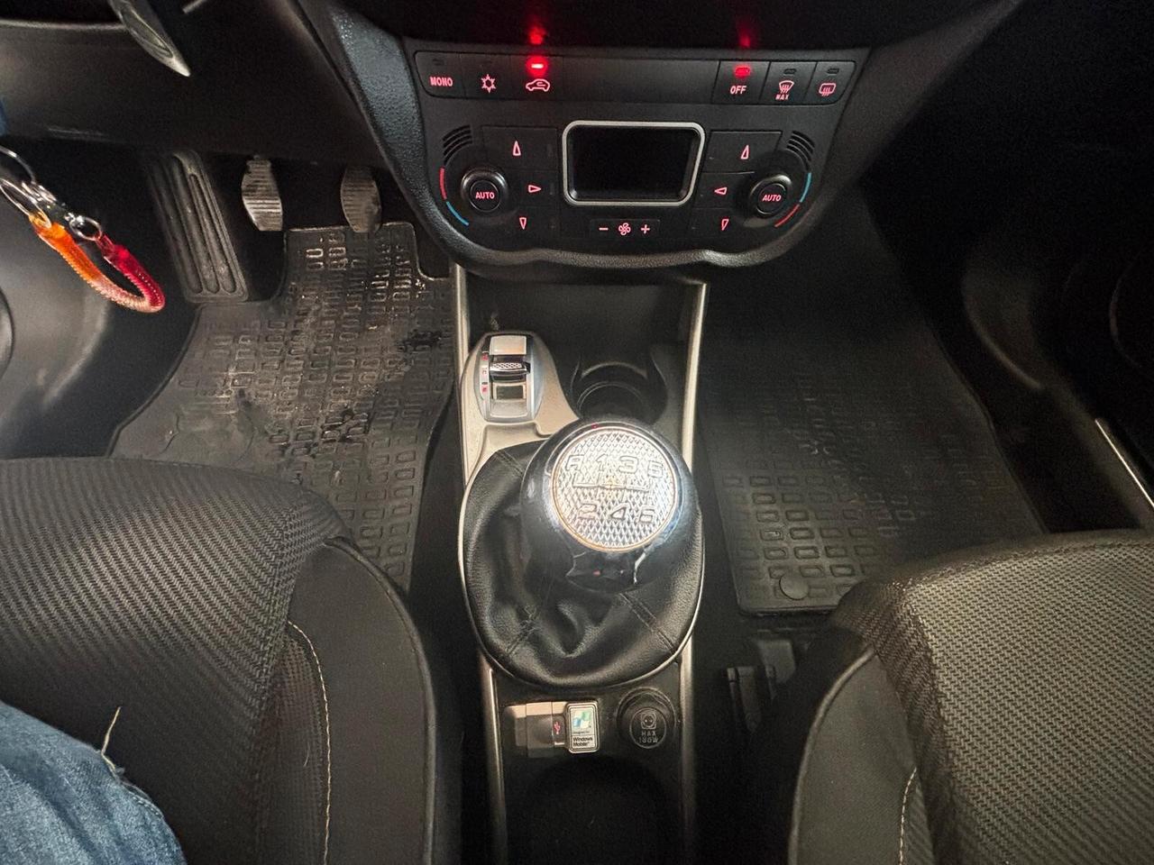 Alfa Romeo MiTo 1.3 JTDm 16V 90 CV Distinctive Sport Pack