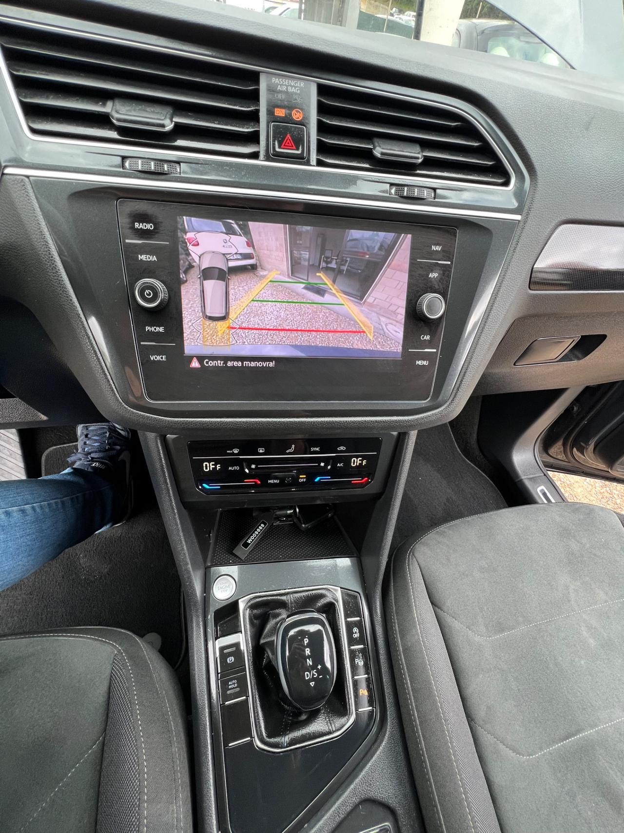 Volkswagen Tiguan 2.0 TDI 150 CV SCR DSG Elegance