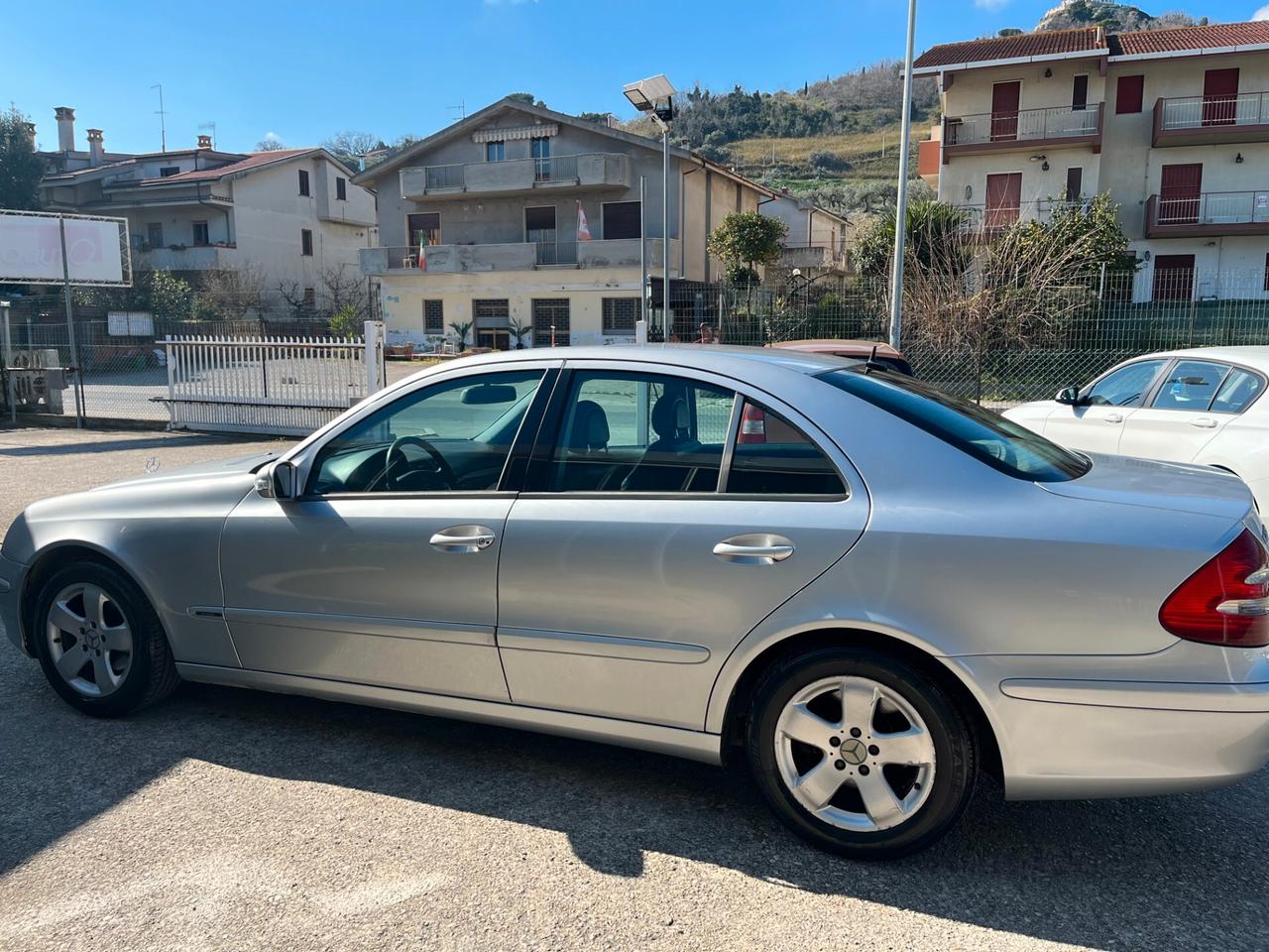 Mercedes-benz E 220 CDI cat Classic