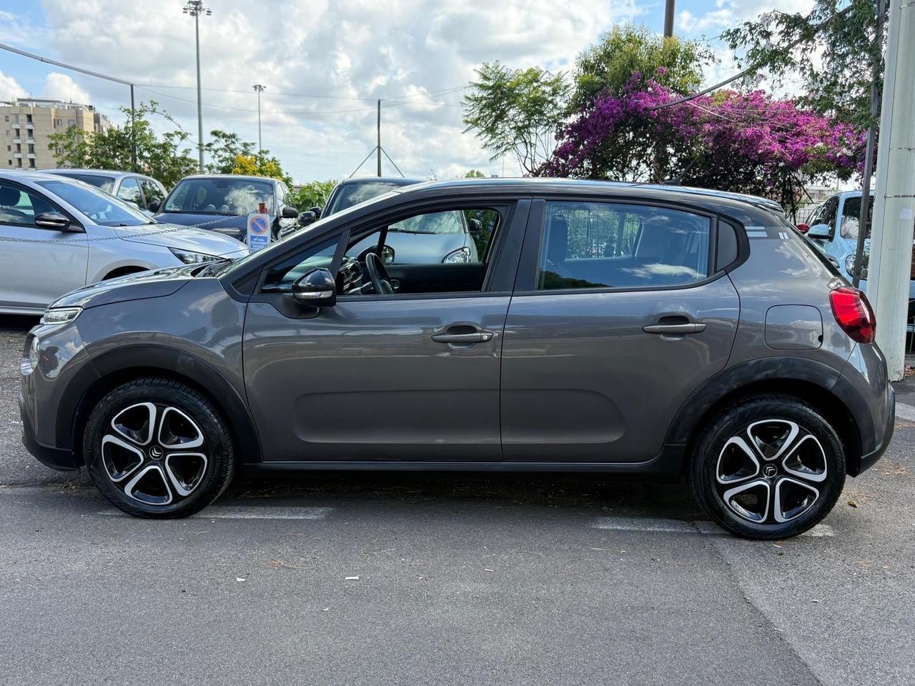 Citroen C3 83cv Benzina 5 porte Shine Navi bicolor pdc