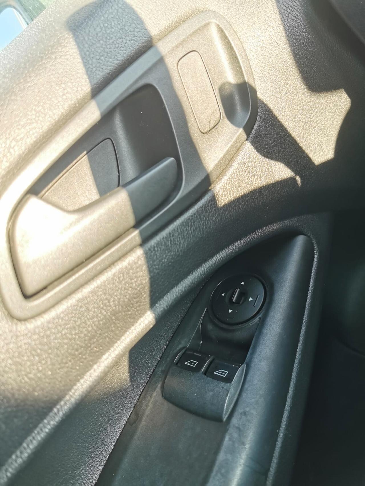 Ford Transit Connect 200 1.6 TDCi 95CV PC Furgone Entry