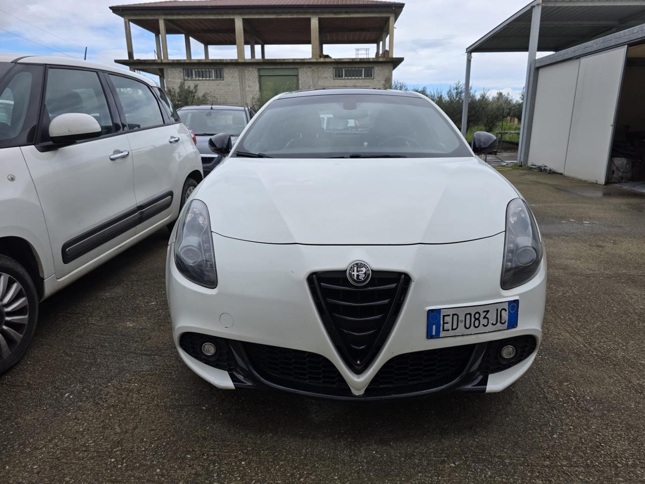 Alfa Romeo Giulietta 1.6 JTDm-2 105 CV Distinctive
