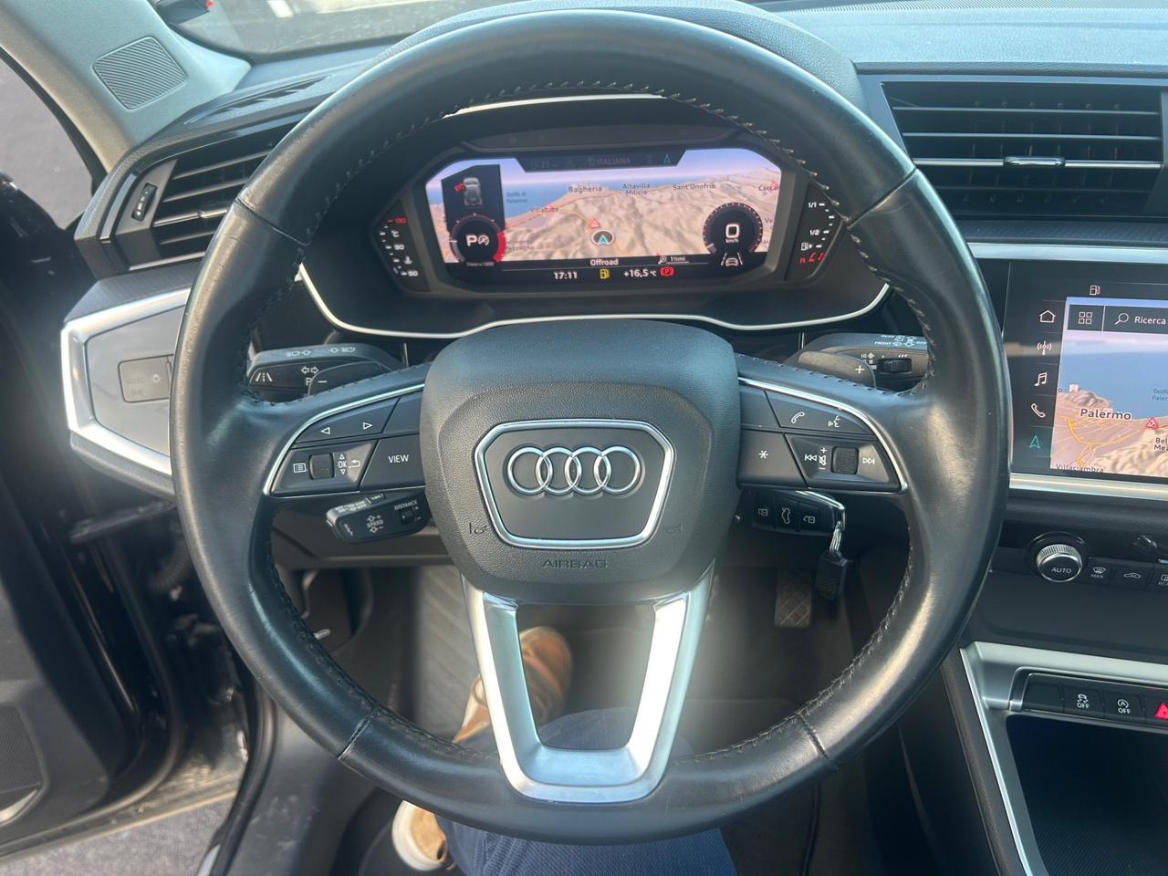 Audi Q3 35 TDI S tronic line tetto