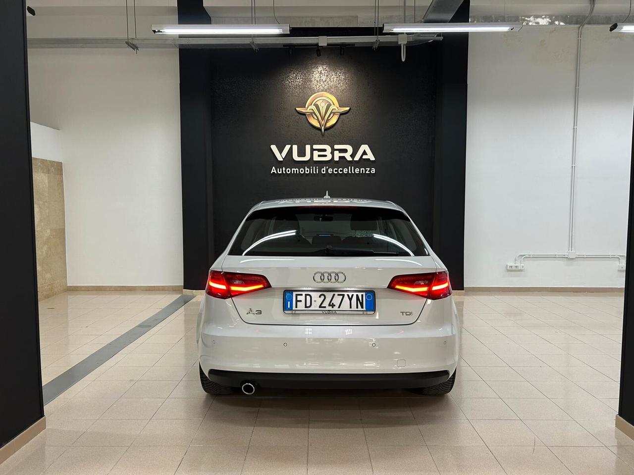 Audi A3 SPB 1.6 TDI clean diesel S tronic Business
