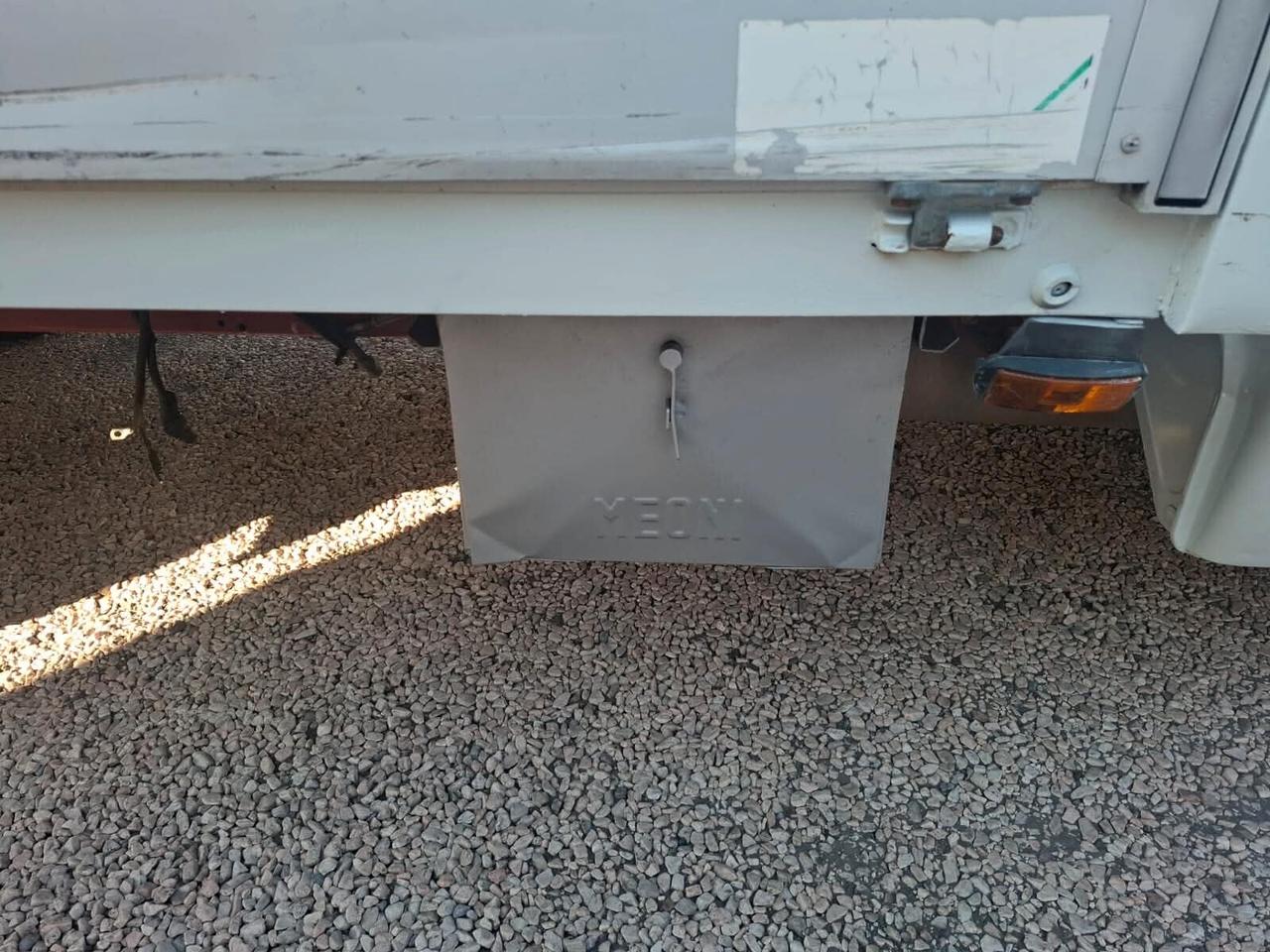 Iveco Daily 35.8 2.5 Diesel USO CARROATTREZZI