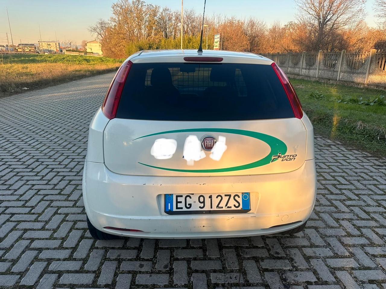 Fiat Grande Punto 1.3 MJT 75 3p.Van Actual 2pt