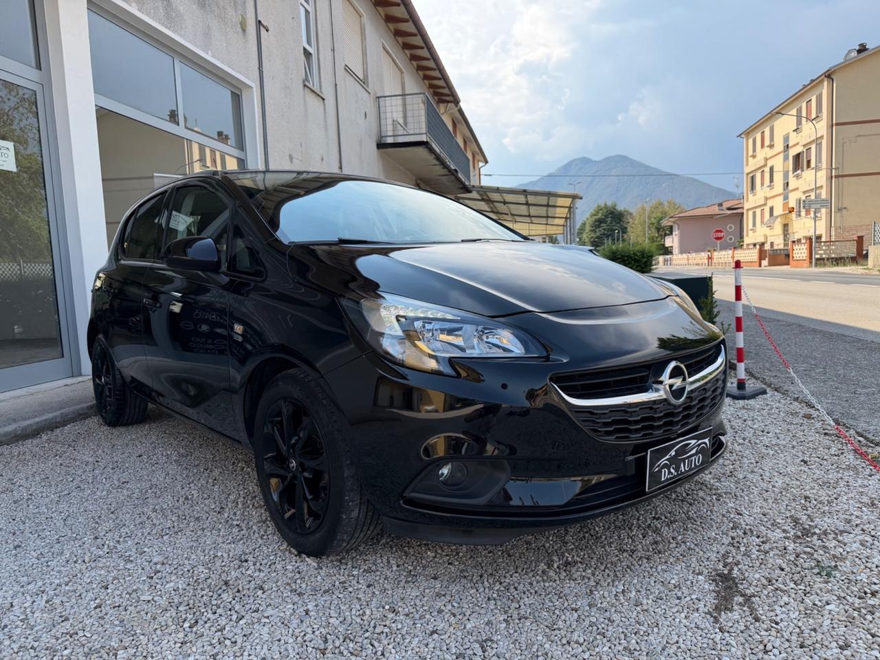 Opel Corsa 1.2 5 porte solo 97.000 km