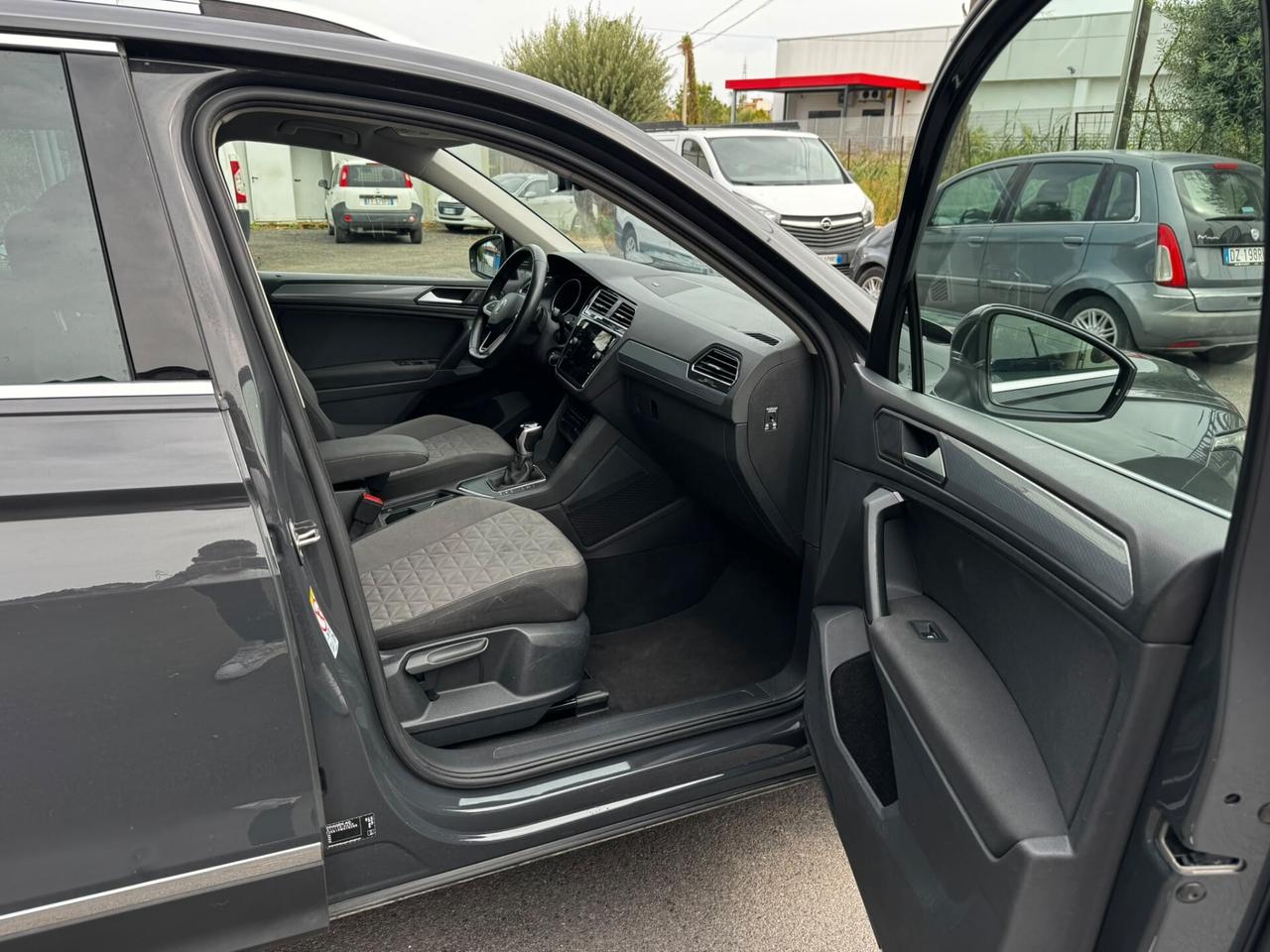 Volkswagen Tiguan 2.0 TDI 150 CV SCR DSG Elegance