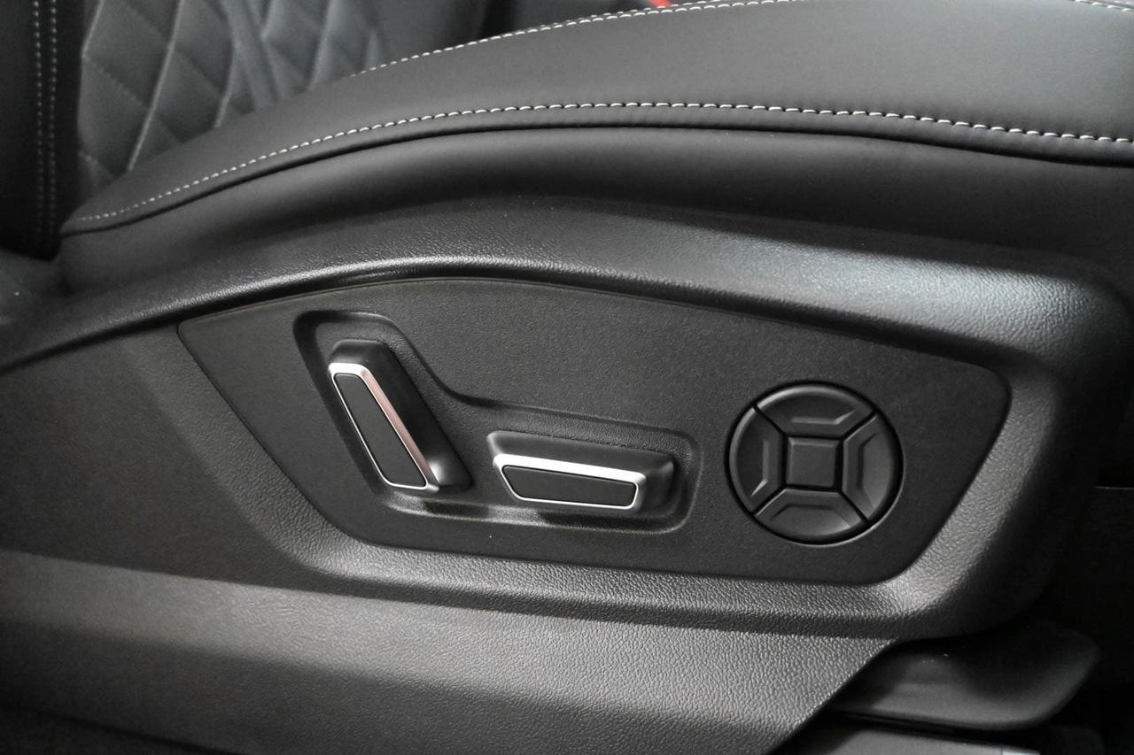 AUDI Q8 Q8 50 TDI 286 CV quattro tiptronic Sport