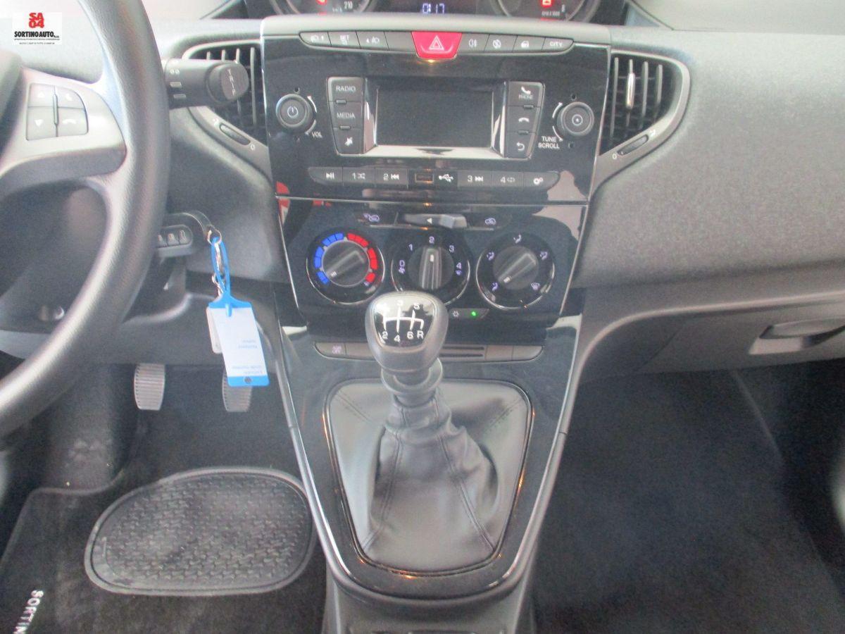 LANCIA Ypsilon 1.0 FireFly 5p.S&S Hybrid Silver-2022
