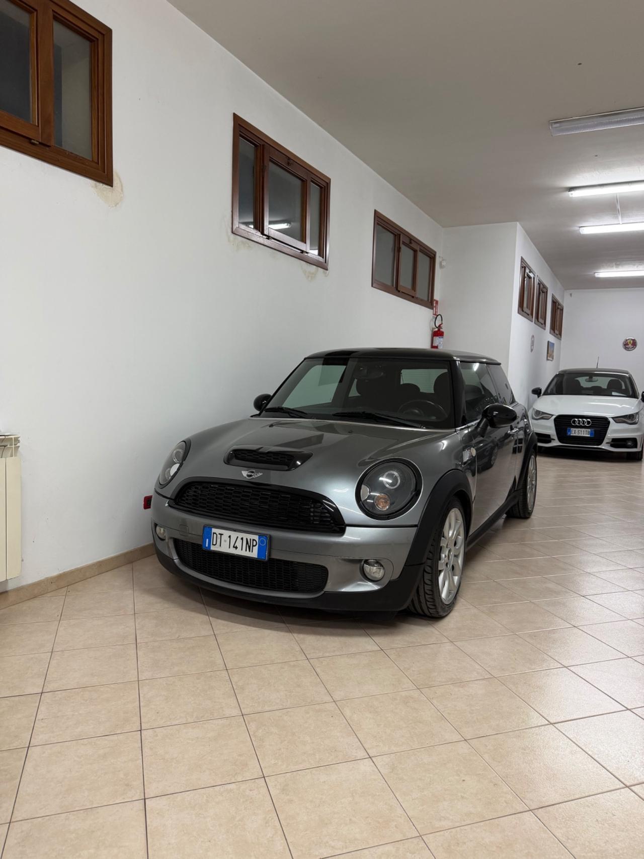 Mini 1.6 16V Cooper S Pepper