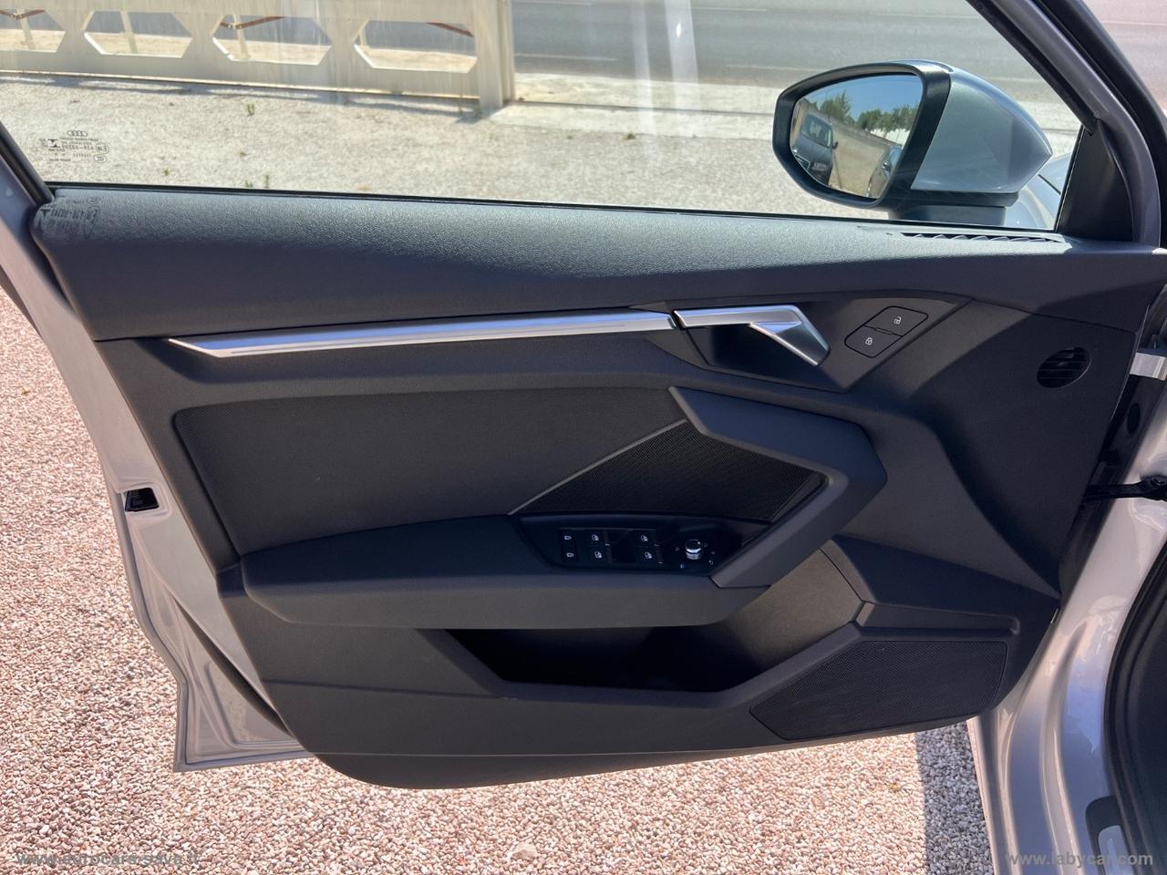AUDI A3 SPB 35 TDI S tronic Business Advanced
