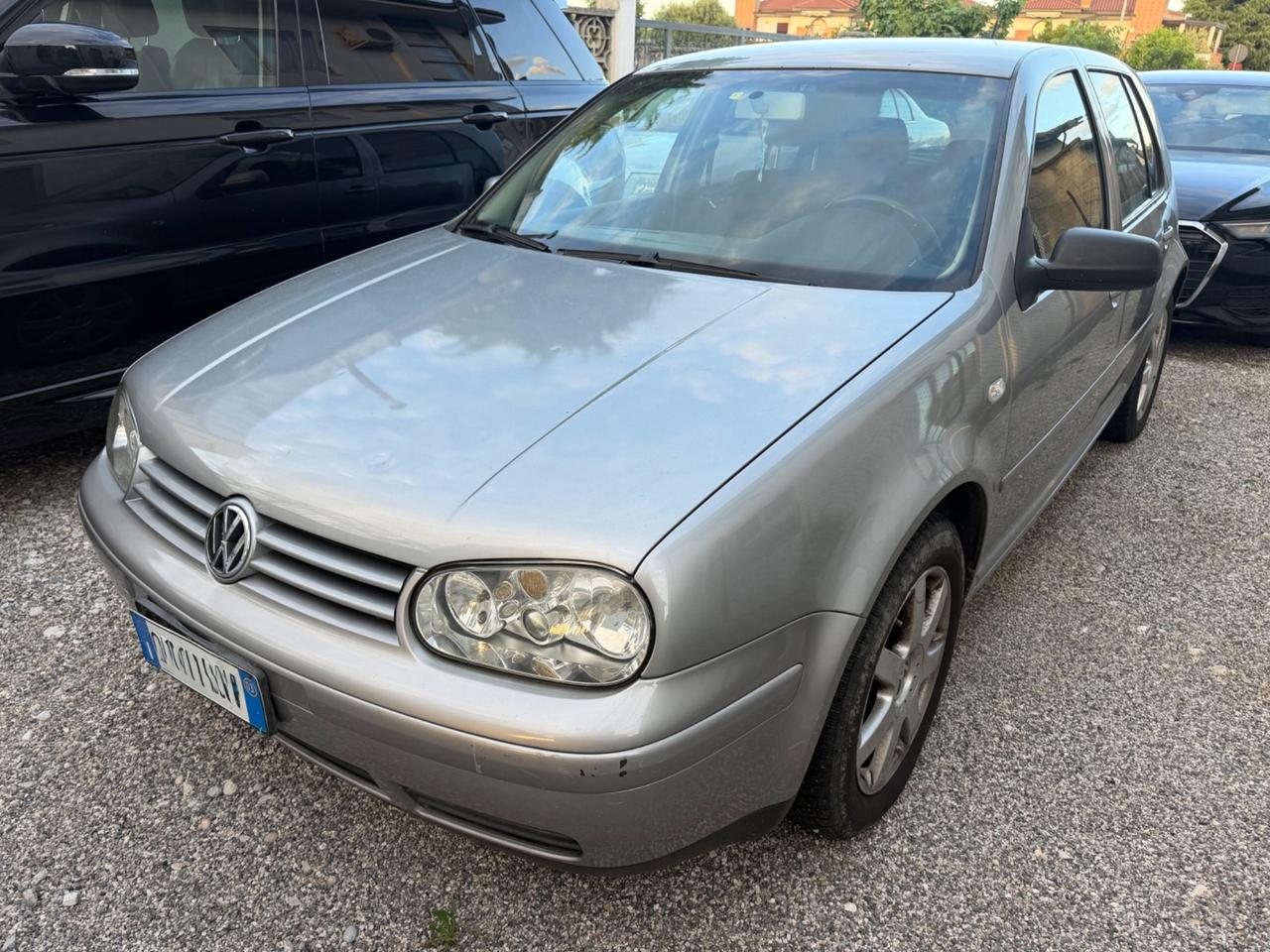 Volkswagen Golf 1.6 5p.