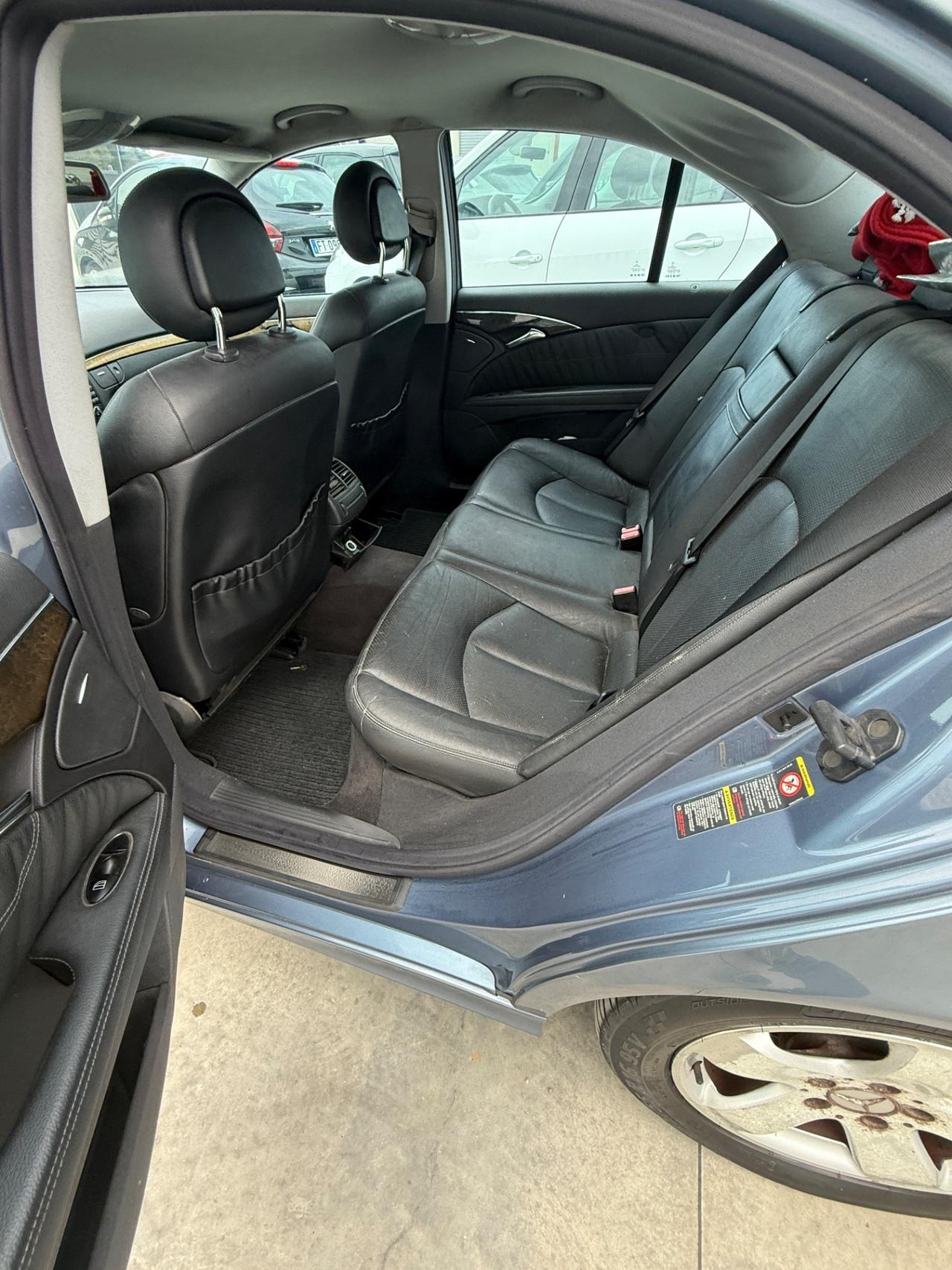 Mercedes-benz E 220 CDI cat Avantgarde