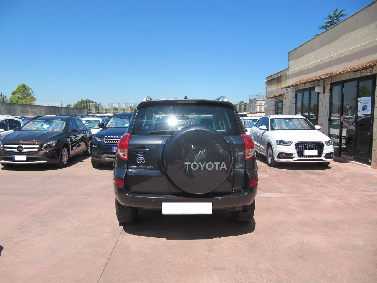 Toyota RAV 4 RAV4 2.2 D-4D 136 CV DPF Luxury