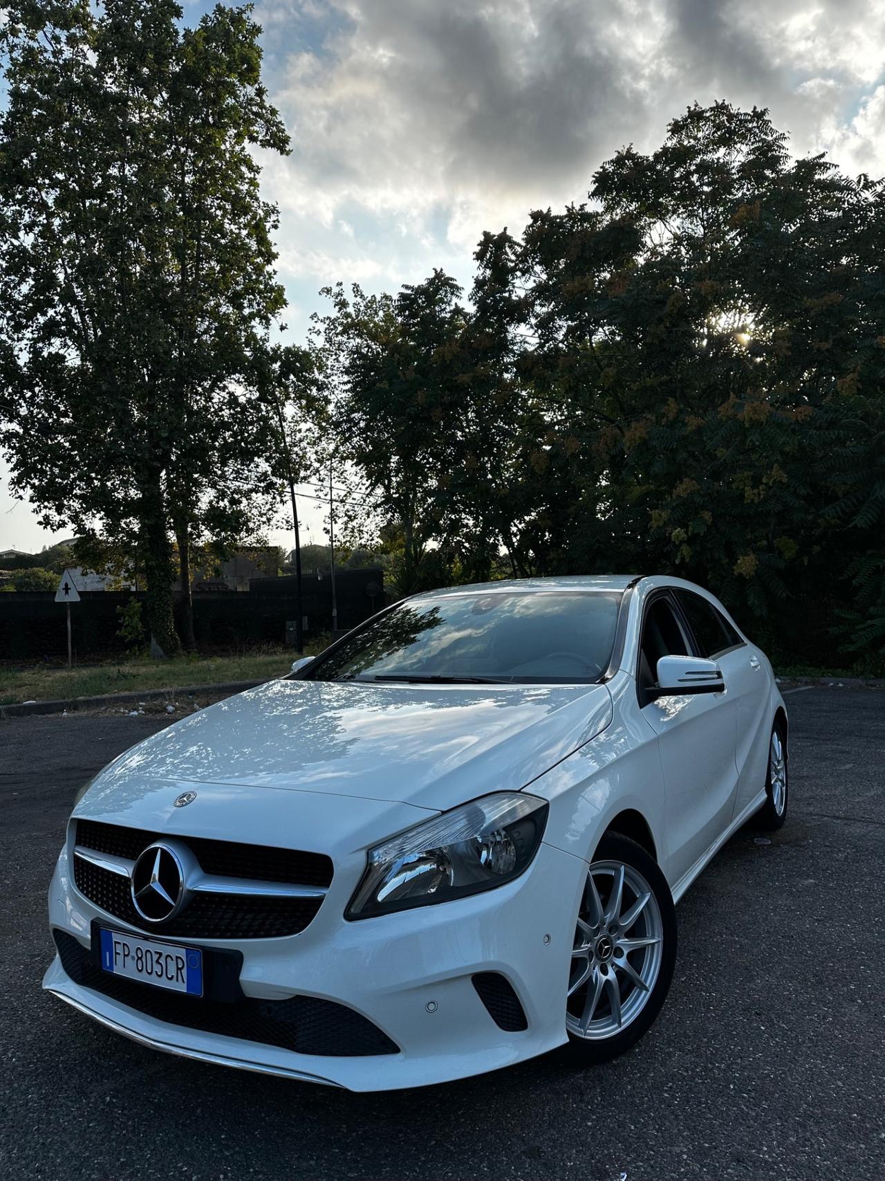 Mercedes-benz A 180 d Business