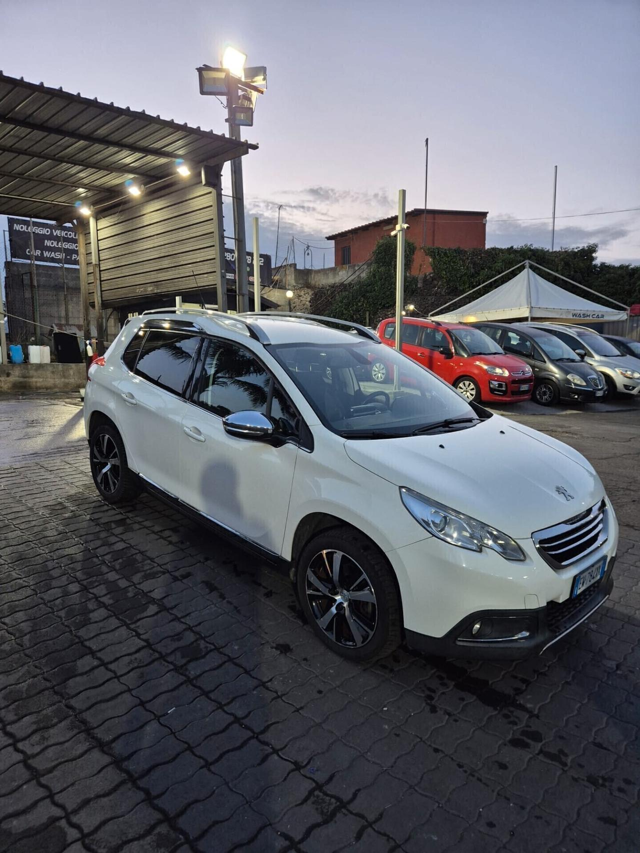 Peugeot 2008 BlueHDi 100 S&S Allure