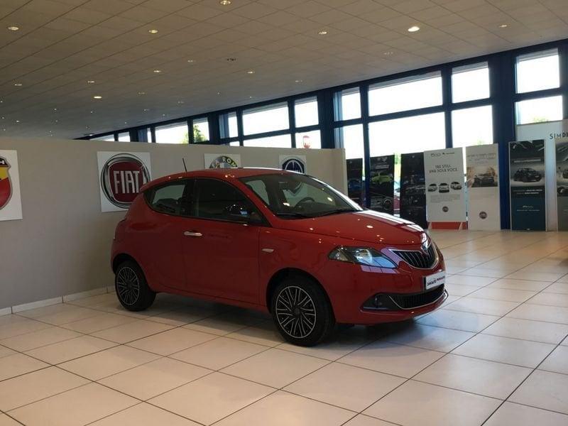 Lancia Ypsilon 1.0 FireFly 5 porte S&S Hybrid Gold