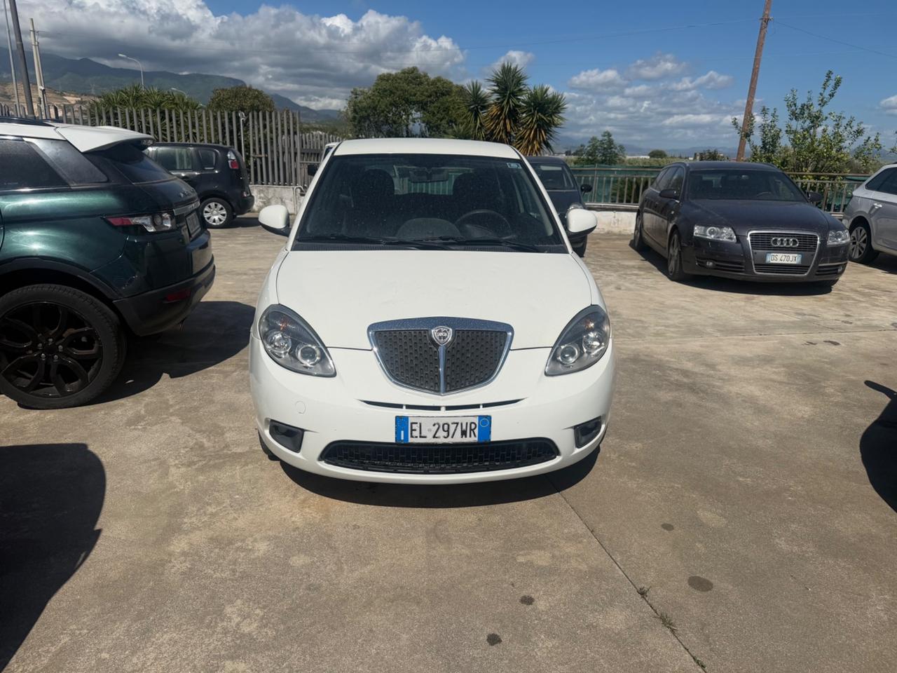 Lancia Ypsilon 1.2 69 CV 5 porte GPL Ecochic Gold