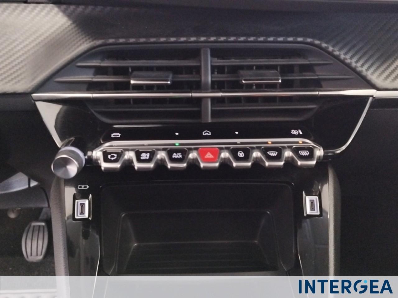 PEUGEOT 208 1.2 puretech Active s&s 100cv