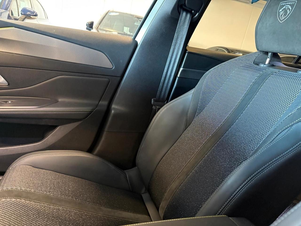 Peugeot 308 GT Hybrid 145 e-DCS6 SPOTICAR