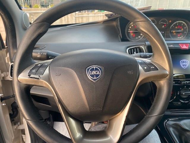 Lancia Ypsilon 1.3 MJT 16V 95 CV 5 porte S&S Gold 2018