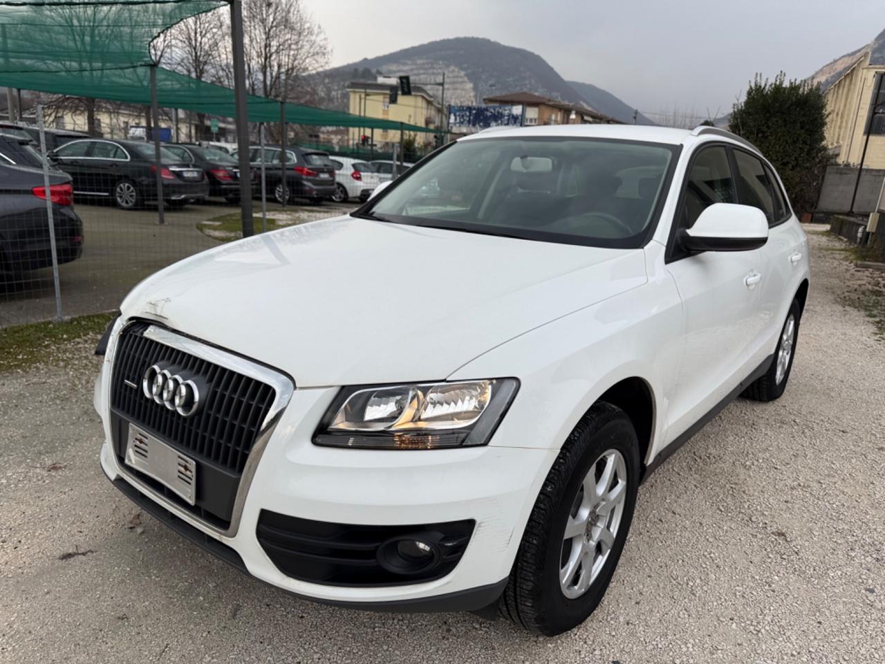 Audi Q5 2.0 TFSI 211 CV INCIDENTATA