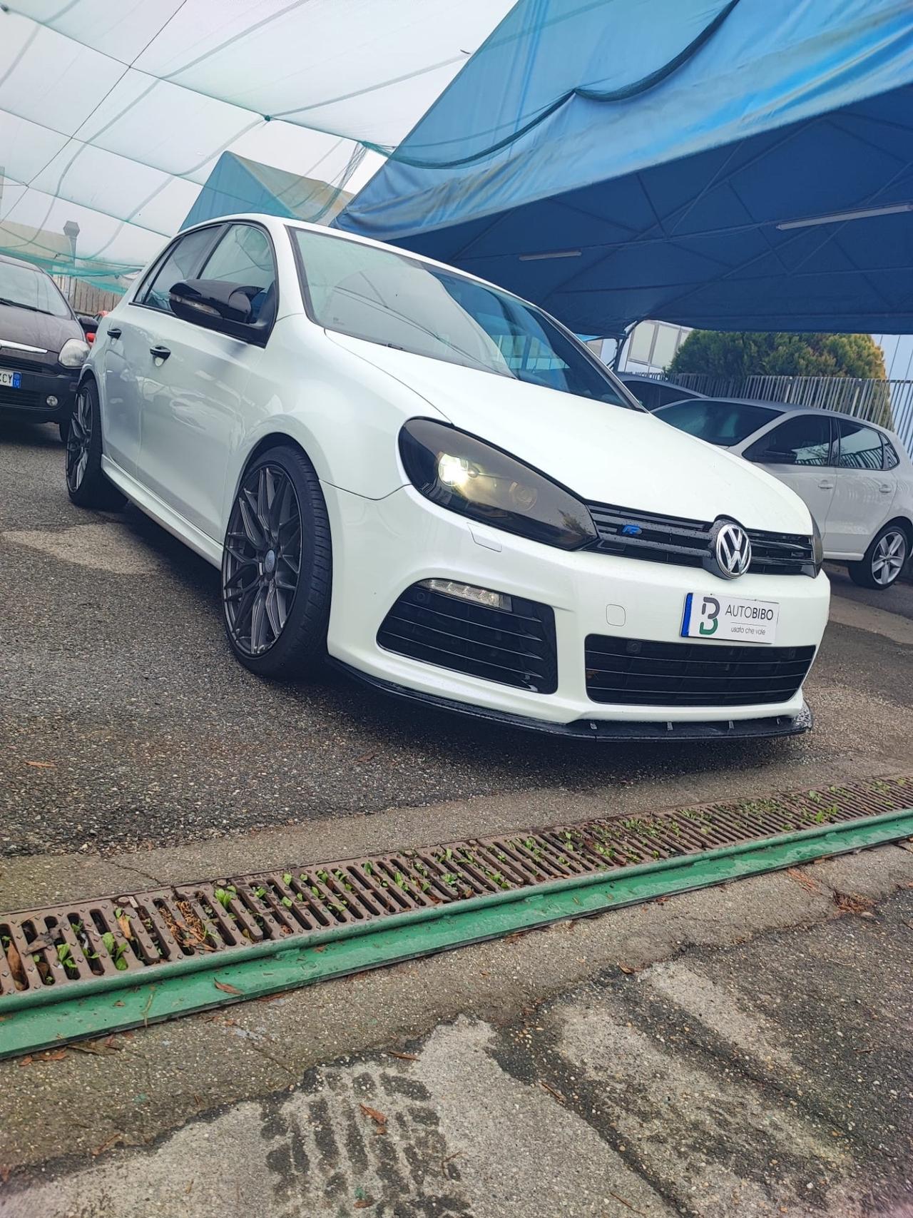 Volkswagen Golf 2.0 TSI 4mot. DSG 5p. R