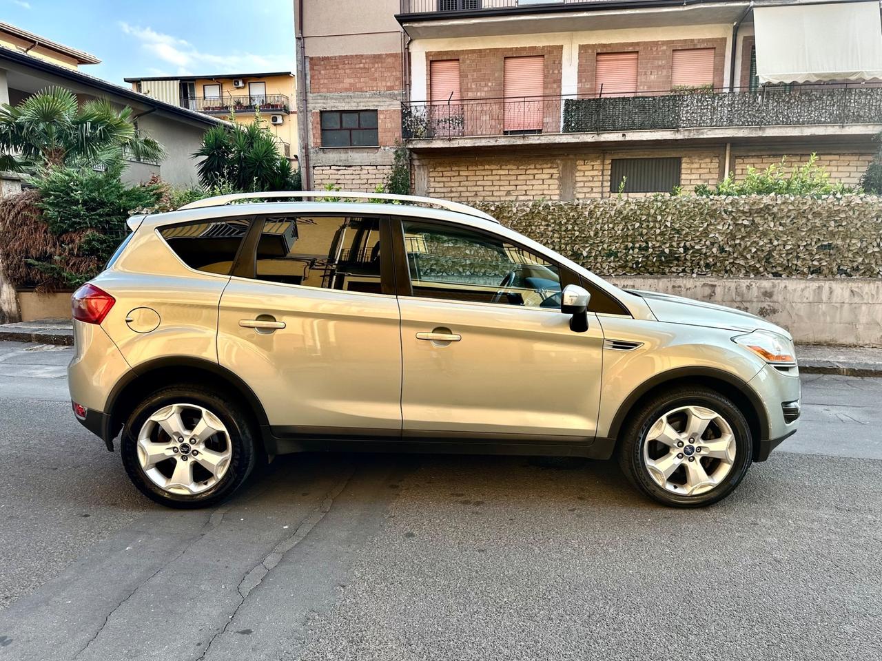 Ford Kuga 2.0 TDCi 136 CV 4WD Titanium DPF