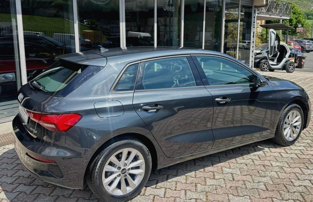 AUDIA3SPB35TDIStronic