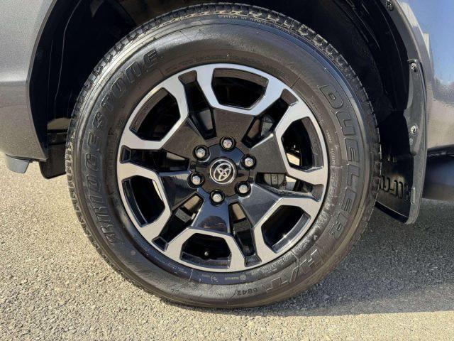 TOYOTA Hilux 2.8 D-4D A/T 4WD 4 PORTE DOUBLE CAB EXECUTIVE AUTO