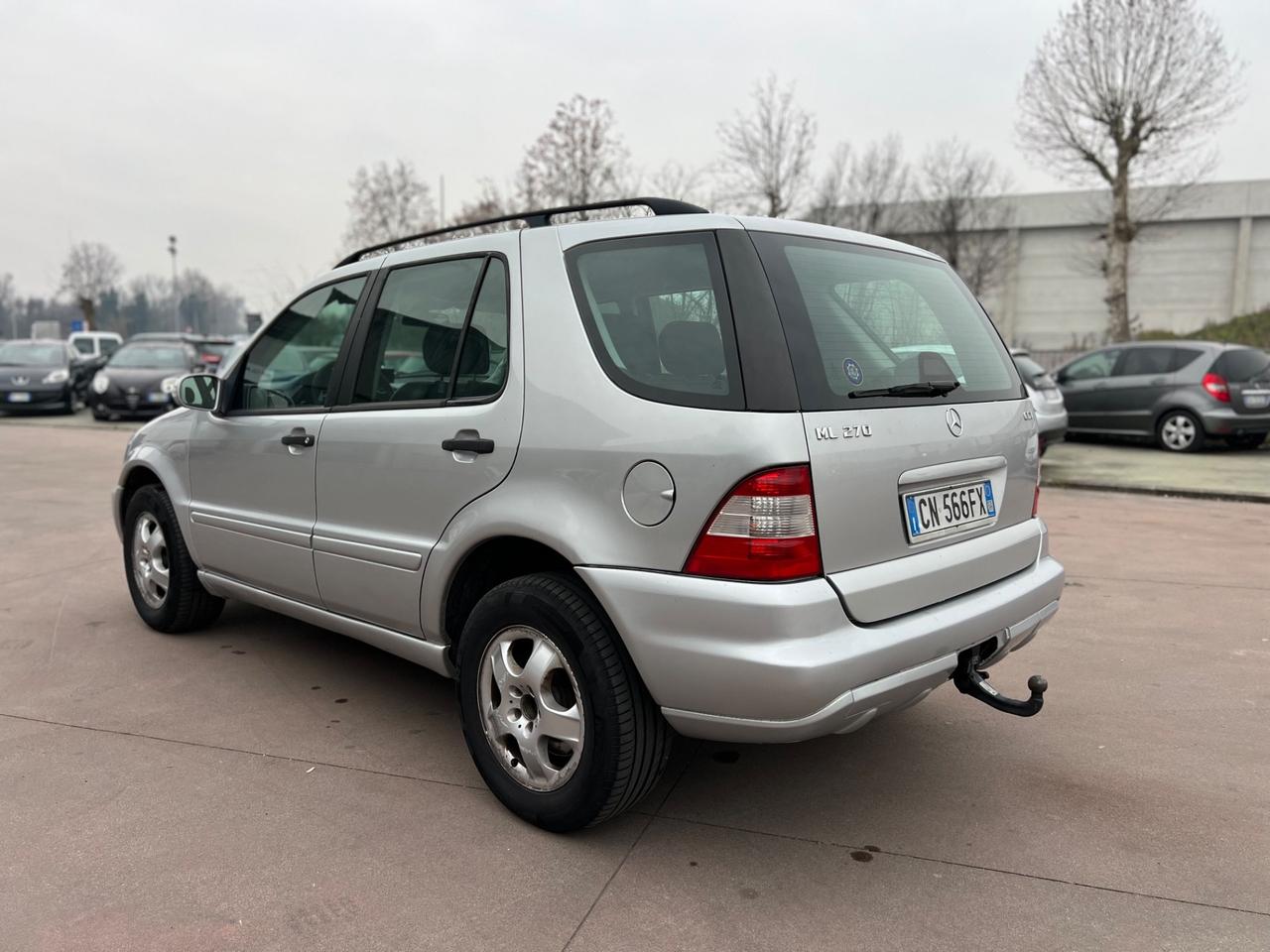 Mercedes-benz ML 270 turbodiesel cat CDI