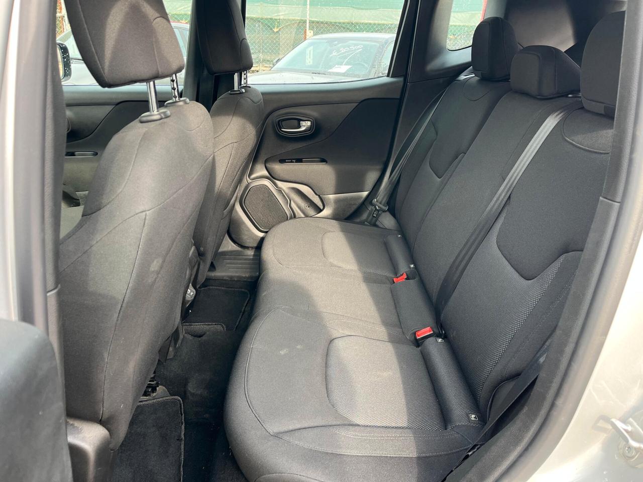 Jeep Renegade 1.6 Mjt 130 CV Business