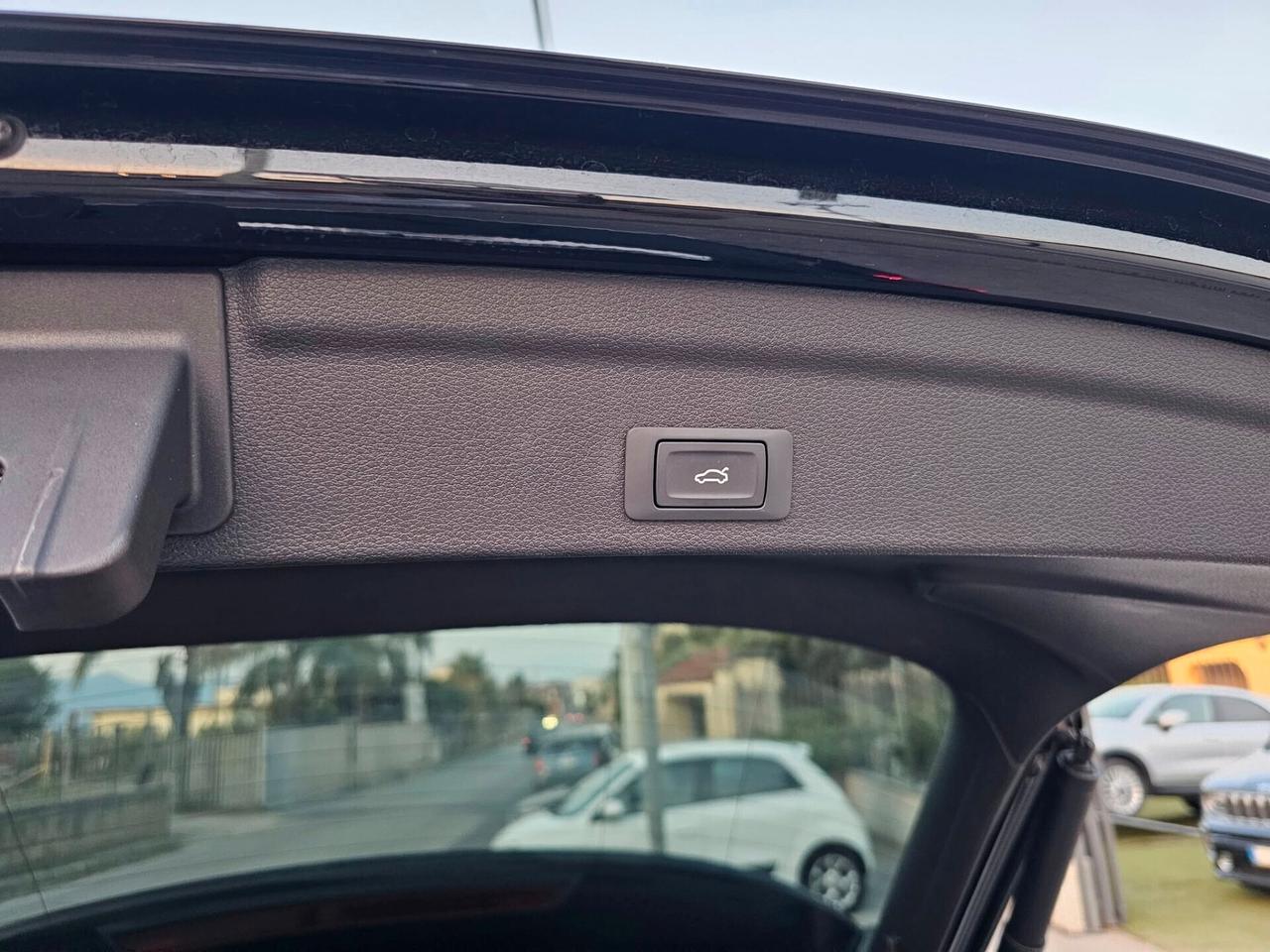 Audi Q3 40 TDI quattro S tronic S line 200 CV