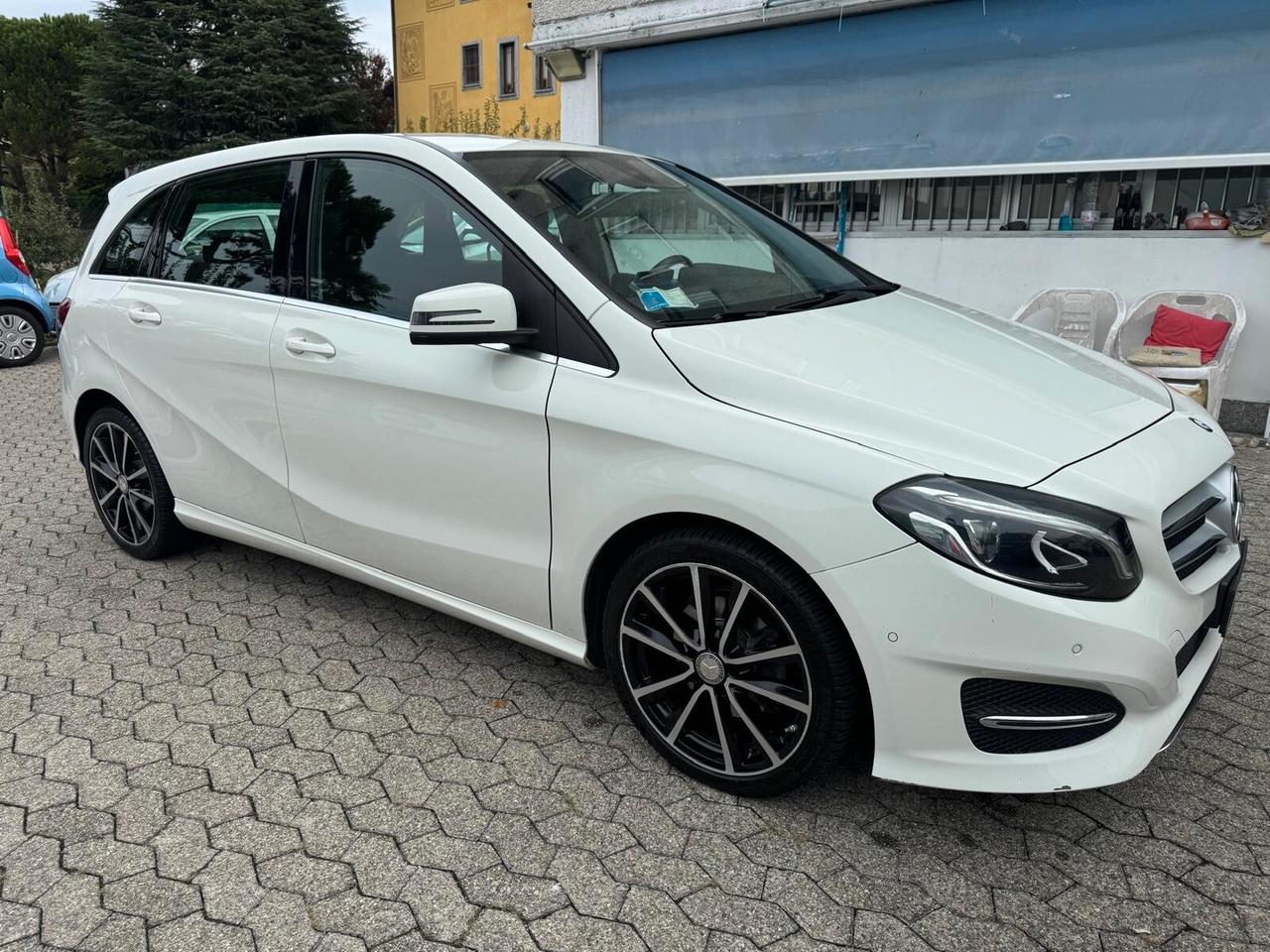 Mercedes-benz B 200 CDI Automatic Premium