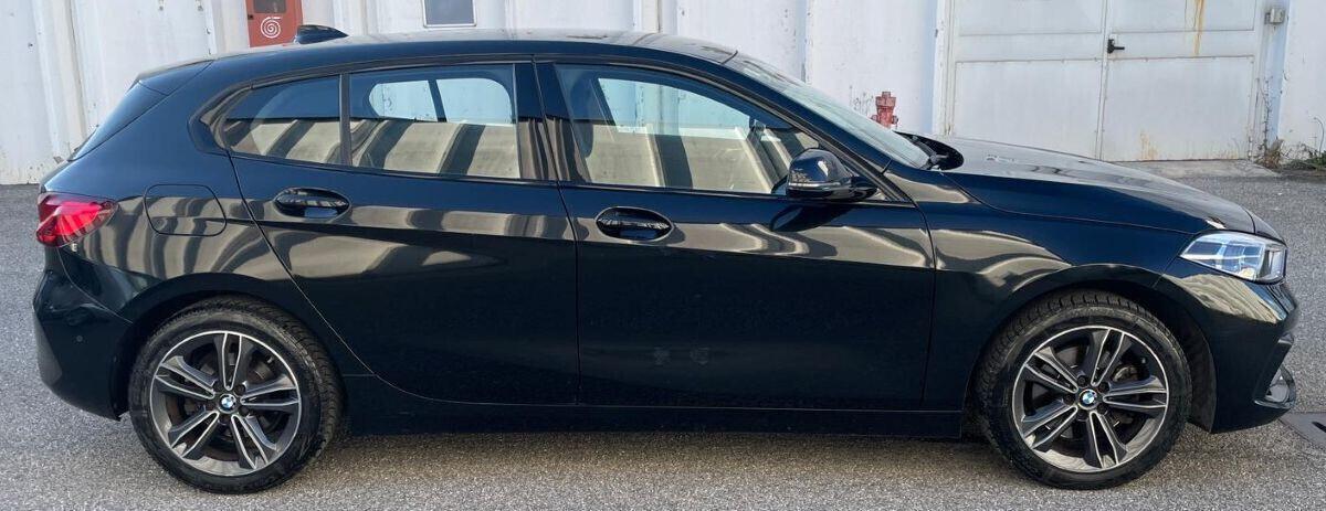 BMW 118i 140Cv. SPORT AUTOMATICA