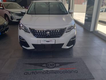 Peugeot 3008 PEUGEOT 3008 5P SUV BLUEHDI 130 EAT8 SeS BUSINESS AUTOMATICA