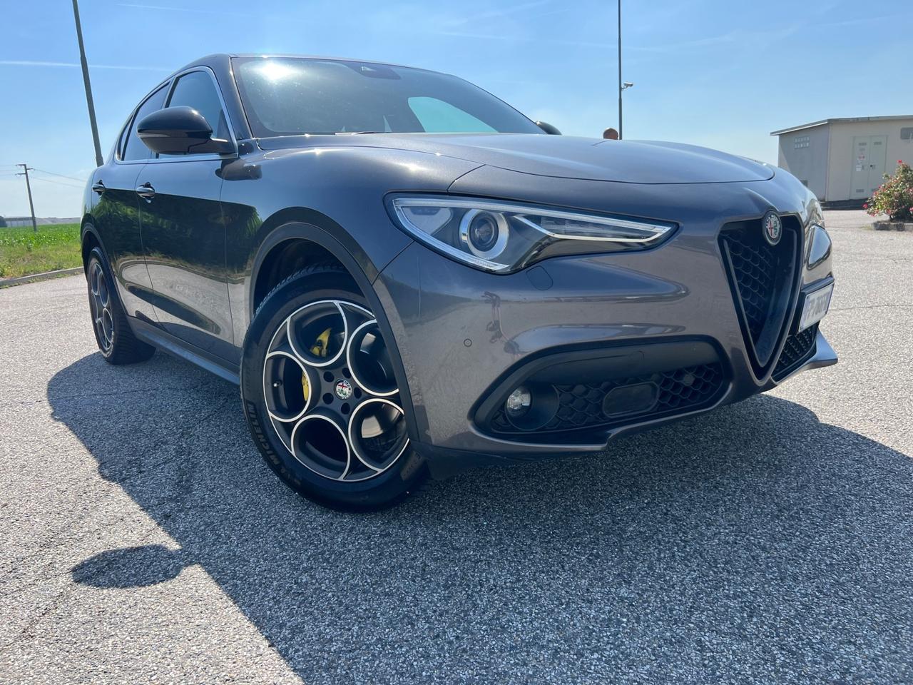 Alfa Romeo Stelvio 2.2 Turbodiesel 180 CV AT8 Q4 Executive