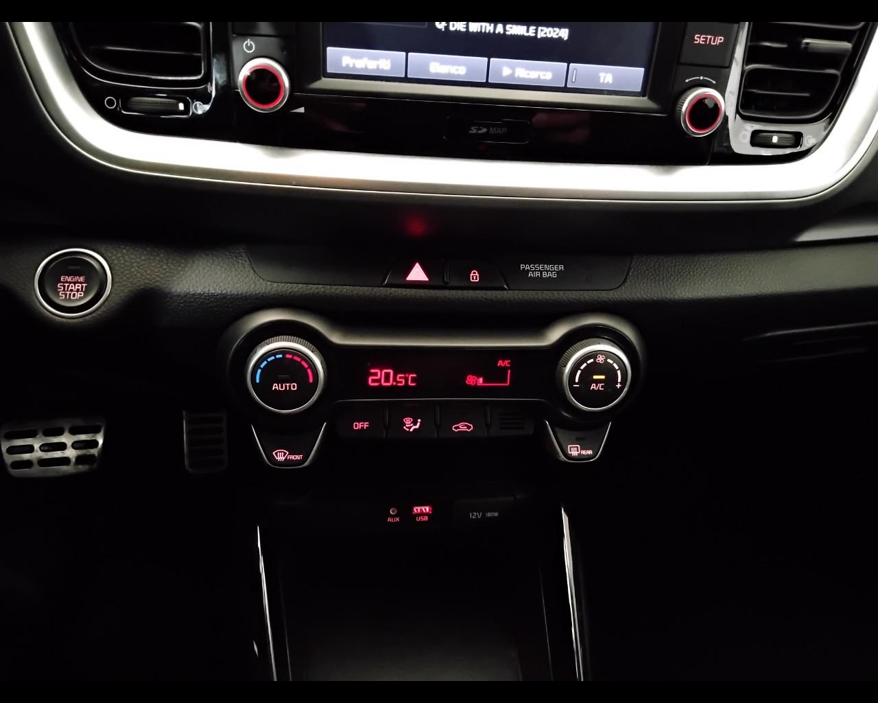 KIA Stonic - Stonic 1.0 t-gdi Energy 120cv dct7 my18