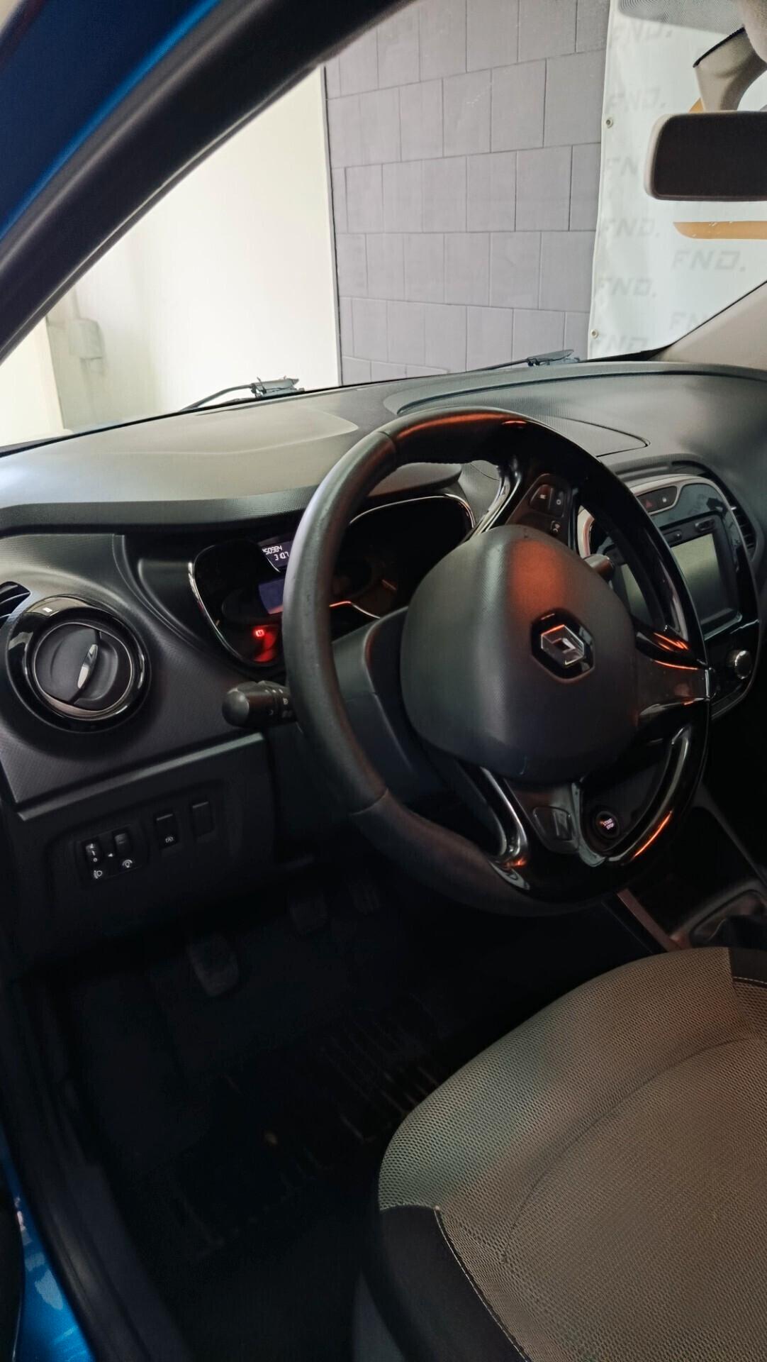 Renault Captur dCi 8V 90 CV Start&Stop Energy Iconic bi color