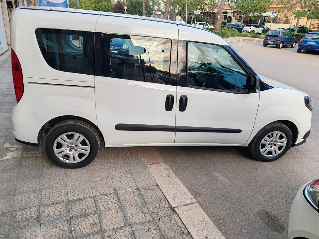 DOBLO CARGO CH1 LOUNGE 1.3 Mjet 95cv E6D N1