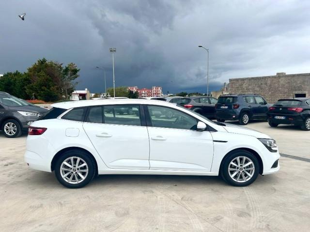 Renault Megane 1.5 blue dci Duel 115cv my19