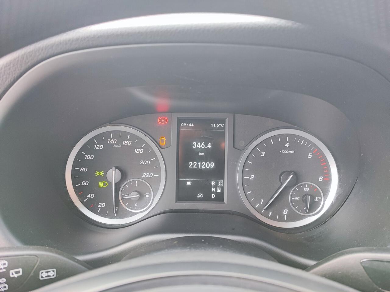 Mercedes-benz Vito 2.0 119 CDI 4x4 PC-SL Tourer Base Long 6 POSTI