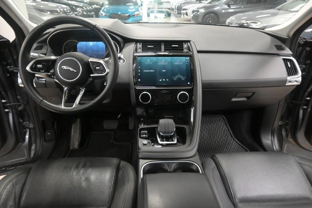 JAGUAR E-PACE 2.0D I4 163CV AUTO AWD SE ( FARI LED - TETTO PANORAMICO - PELLE - ADAPTIVE CRUISE - NAVI - MIRROR - PDC - TELECAMERA 360 - CERCHI 19 )