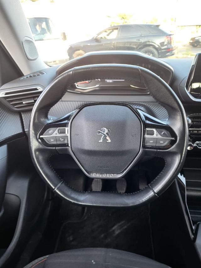 PEUGEOT 2008 PureTech 100 S&S Allure