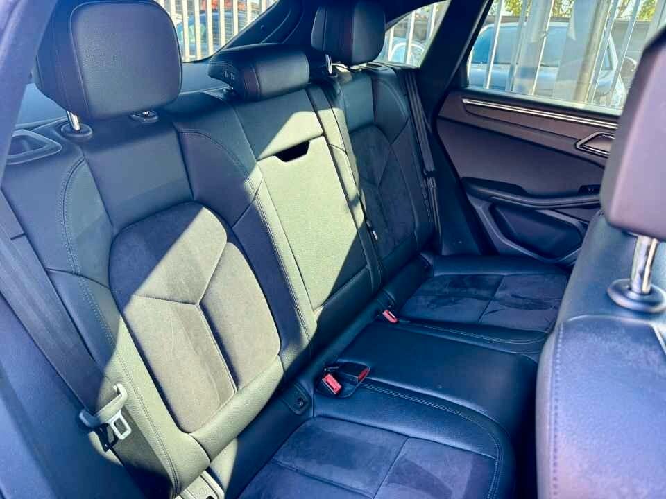 Porsche Macan 2.0 BENZINA 245 CV