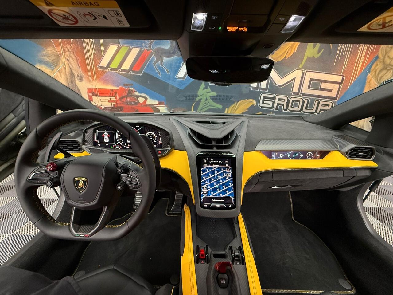 Lamborghini Revuelto 6.5 V12 (333)