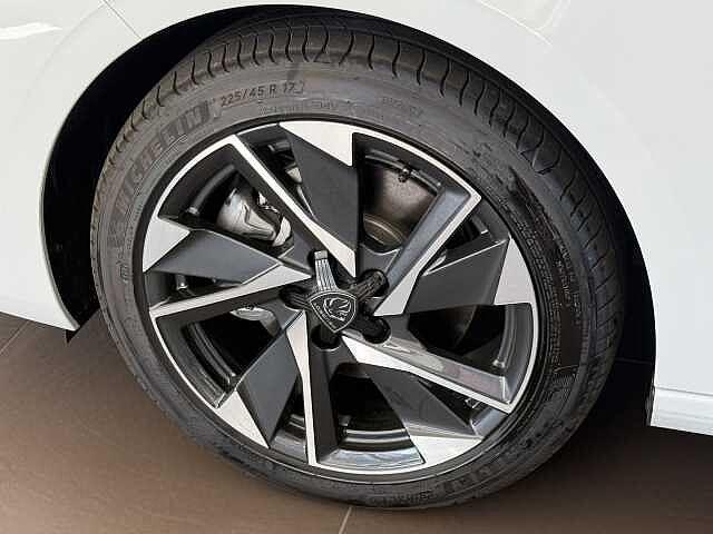 Peugeot 308 1.5 BlueHDi 130 CV EAT8 Allure