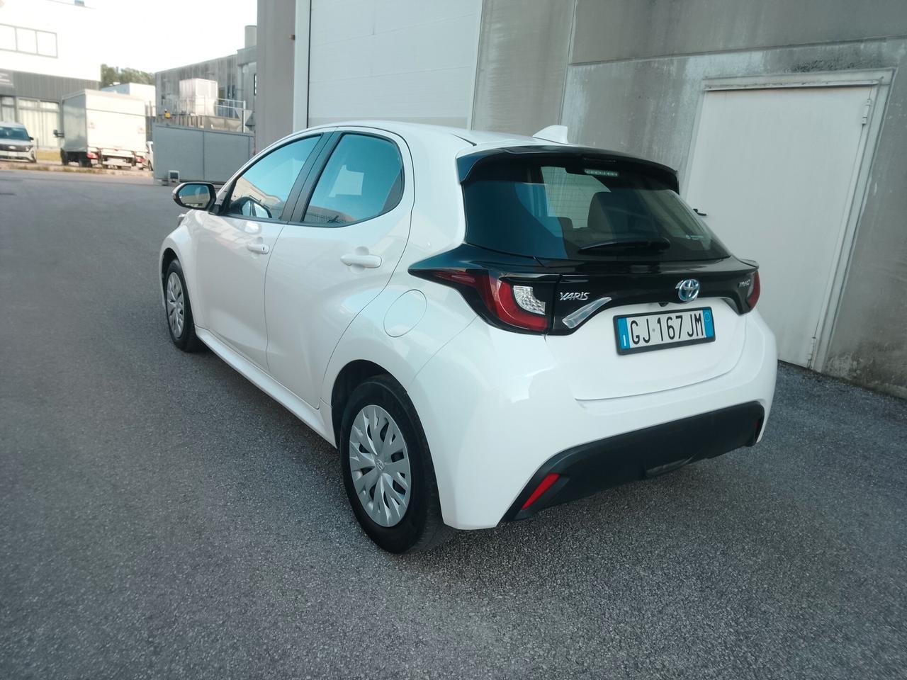 Toyota Yaris 1.5 Hybrid 5 porte Lounge